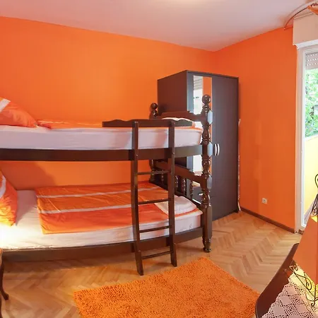 Apartman Ecija *